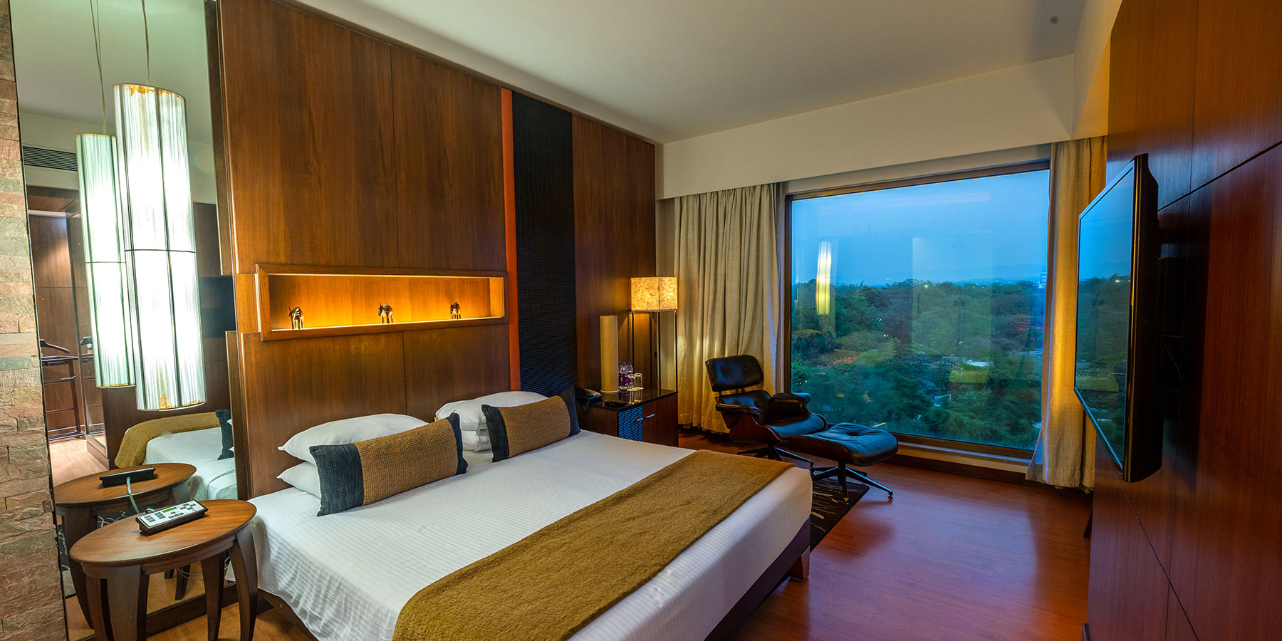 Hotel near Osho Pune
